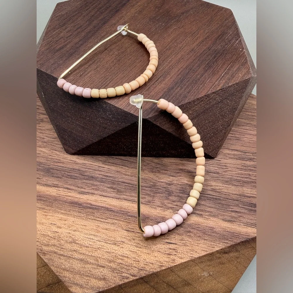 Handmade Beaded Hoop Earrings – Neutral Blush Ombre Boho